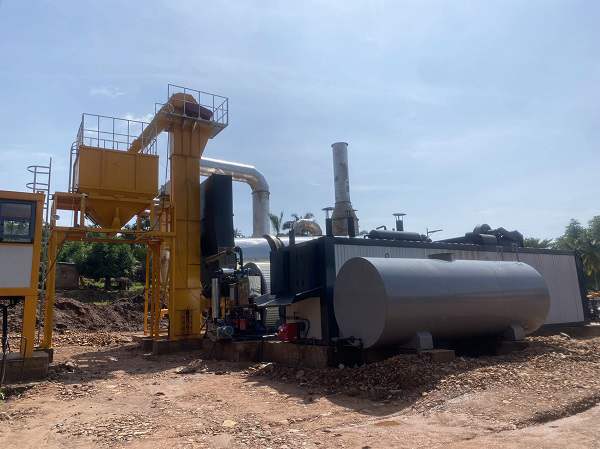 Construction and use of fully automatic vertical asphalt mixer_2